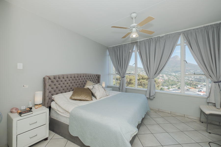 3 Bedroom Property for Sale in Vredehoek Western Cape